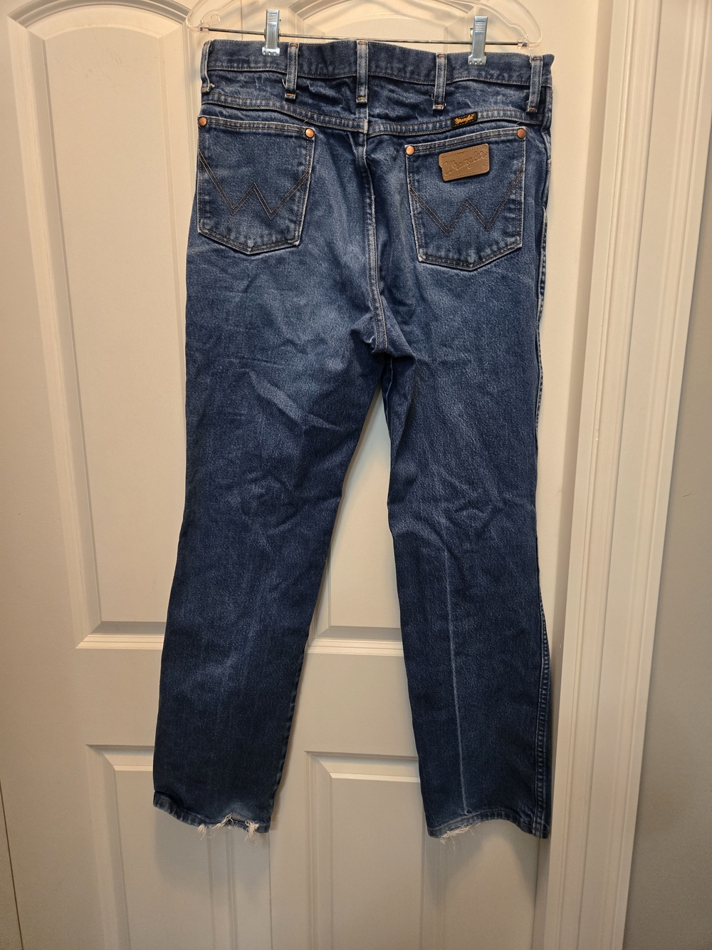 Wrangler Men' 936 Straight-Leg Indigo Denim Jeans - Picture 1 of 12